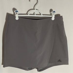 Eastern Mountain Sports Active Wear Casual Summer Grey Skort Pockets, Size 6